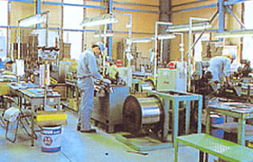 Production facility for vertebra for wiper
